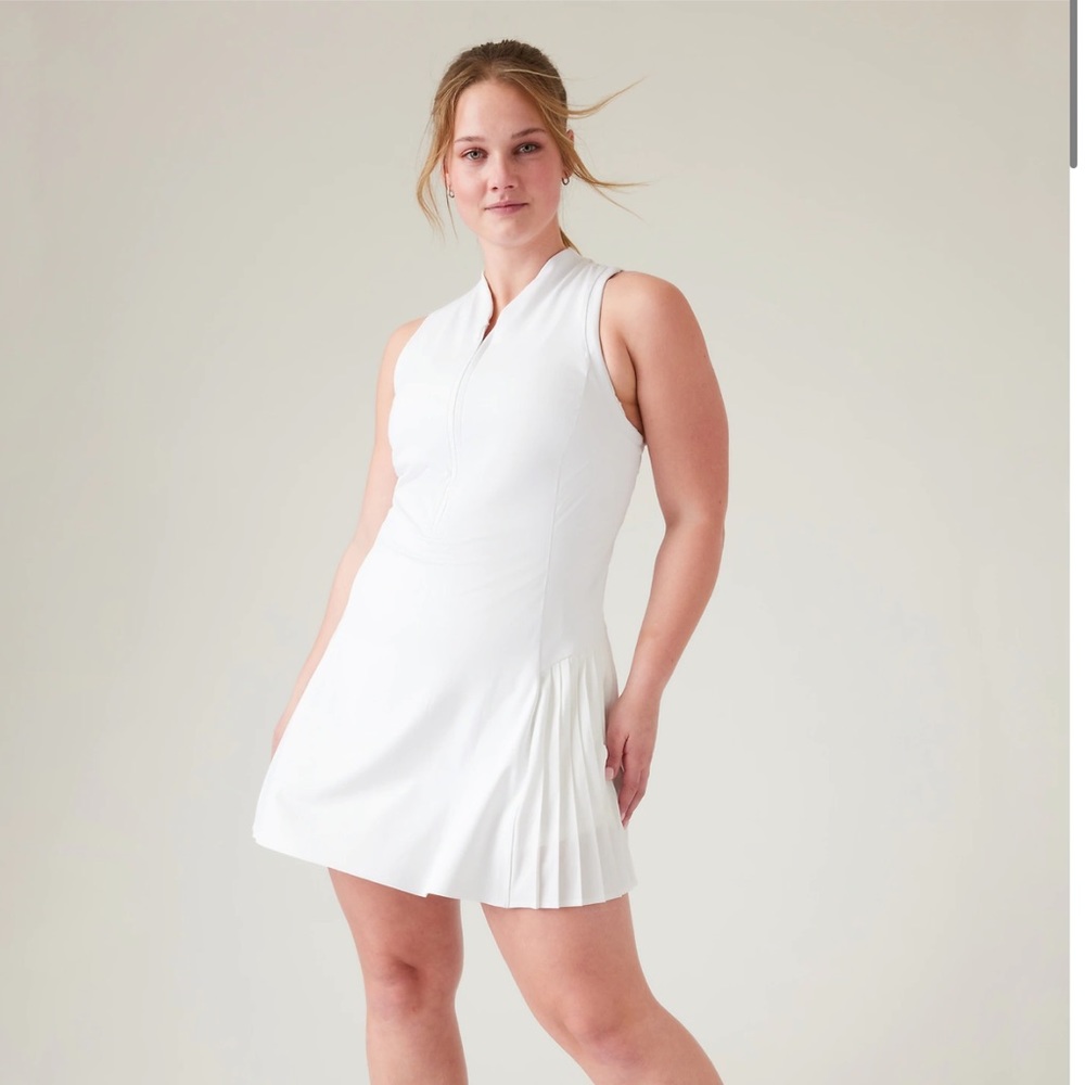 Athleta Advantage dress Size Small White